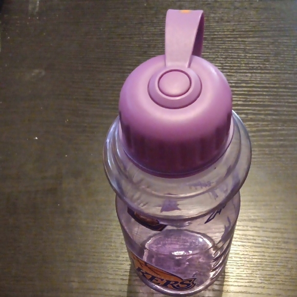 Los Angeles Lakers Purple Water Bottle (NWOT) - Picture 3 of 3
